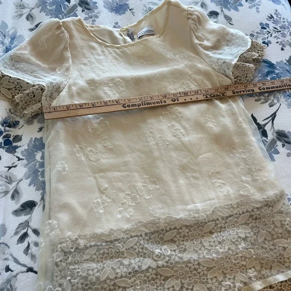 Valentino Elegant Cream Lace Blouse